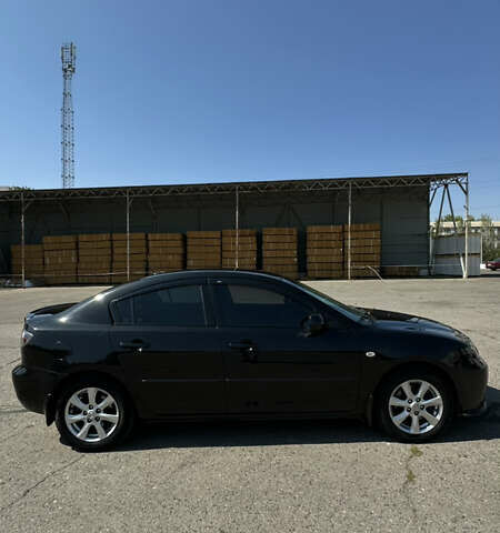 Чорний Мазда 3, об'ємом двигуна 2 л та пробігом 230 тис. км за 6800 $, фото 6 на Automoto.ua