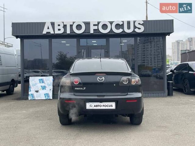 Чорний Мазда 3, об'ємом двигуна 1.6 л та пробігом 223 тис. км за 6490 $, фото 5 на Automoto.ua