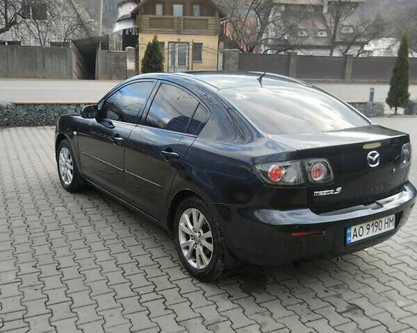 Черный Мазда 3, объемом двигателя 1.6 л и пробегом 300 тыс. км за 4500 $, фото 5 на Automoto.ua