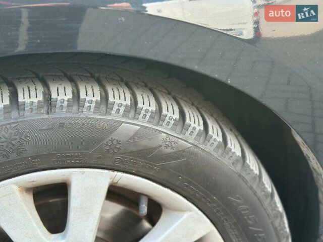 Черный Мазда 3, объемом двигателя 1.6 л и пробегом 232 тыс. км за 6740 $, фото 11 на Automoto.ua