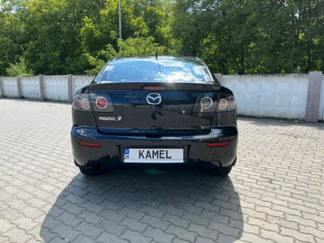 Черный Мазда 3, объемом двигателя 1.6 л и пробегом 197 тыс. км за 4600 $, фото 1 на Automoto.ua