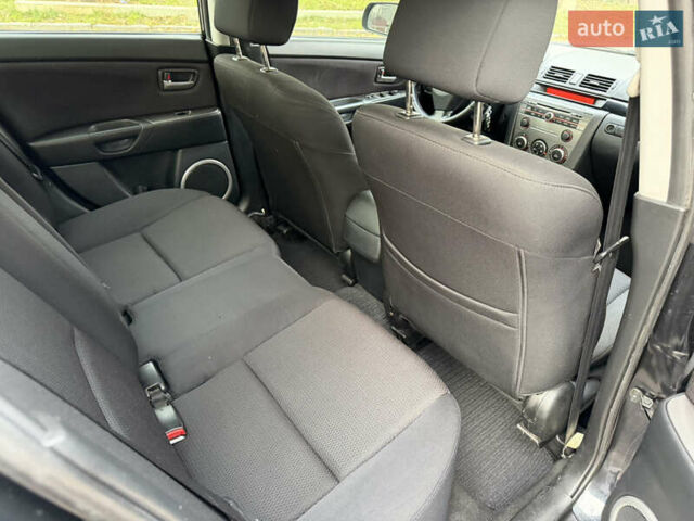 Черный Мазда 3, объемом двигателя 1.6 л и пробегом 189 тыс. км за 4300 $, фото 9 на Automoto.ua