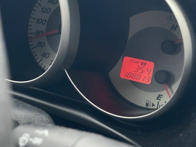 Черный Мазда 3, объемом двигателя 1.6 л и пробегом 189 тыс. км за 4500 $, фото 11 на Automoto.ua