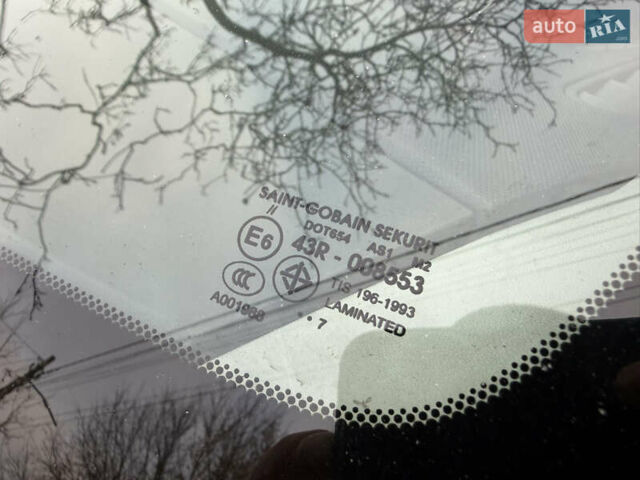 Черный Мазда 3, объемом двигателя 1.6 л и пробегом 189 тыс. км за 4300 $, фото 17 на Automoto.ua