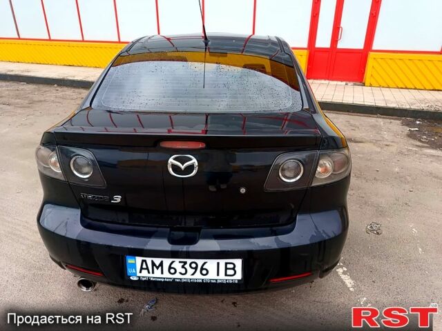 Чорний Мазда 3, об'ємом двигуна 1.6 л та пробігом 233 тис. км за 6250 $, фото 5 на Automoto.ua