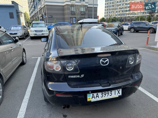 Черный Мазда 3, объемом двигателя 1.6 л и пробегом 350 тыс. км за 4700 $, фото 3 на Automoto.ua