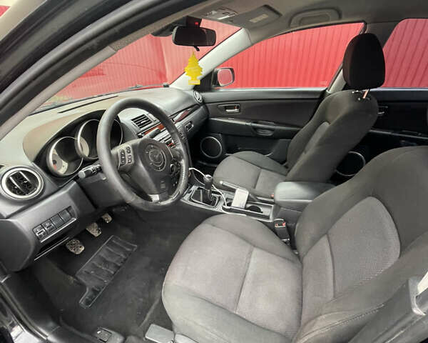 Черный Мазда 3, объемом двигателя 1.6 л и пробегом 189 тыс. км за 4500 $, фото 15 на Automoto.ua