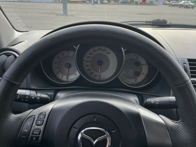 Черный Мазда 3, объемом двигателя 2 л и пробегом 166 тыс. км за 6000 $, фото 15 на Automoto.ua