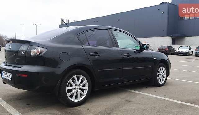 Черный Мазда 3, объемом двигателя 1.6 л и пробегом 146 тыс. км за 4800 $, фото 3 на Automoto.ua