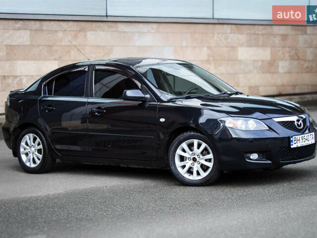 Черный Мазда 3, объемом двигателя 1.6 л и пробегом 185 тыс. км за 6350 $, фото 2 на Automoto.ua