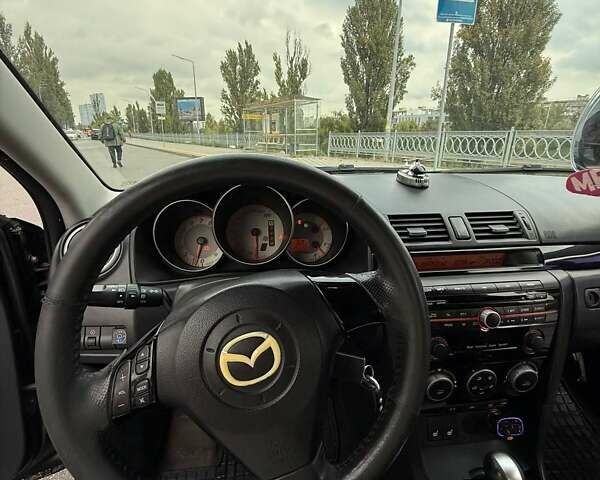 Черный Мазда 3, объемом двигателя 1.6 л и пробегом 253 тыс. км за 5400 $, фото 15 на Automoto.ua