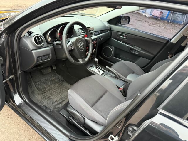 Чорний Мазда 3, об'ємом двигуна 1.6 л та пробігом 183 тис. км за 6150 $, фото 8 на Automoto.ua