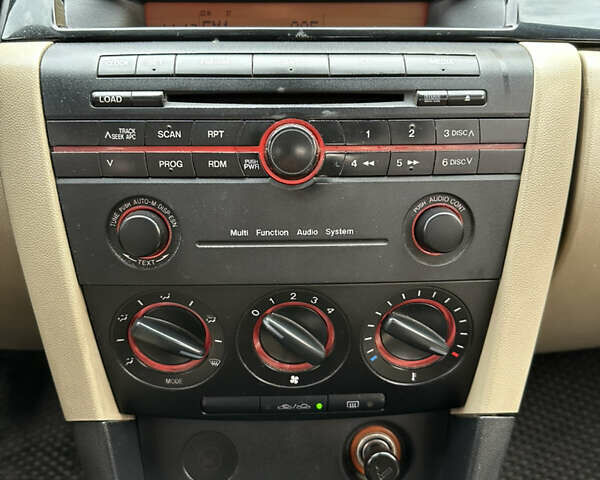 Черный Мазда 3, объемом двигателя 2 л и пробегом 200 тыс. км за 2700 $, фото 20 на Automoto.ua