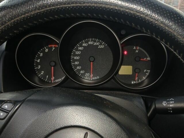 Черный Мазда 3, объемом двигателя 1.6 л и пробегом 245 тыс. км за 3682 $, фото 1 на Automoto.ua