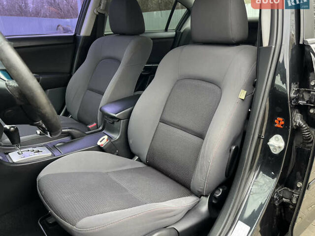 Черный Мазда 3, объемом двигателя 1.6 л и пробегом 256 тыс. км за 5450 $, фото 22 на Automoto.ua