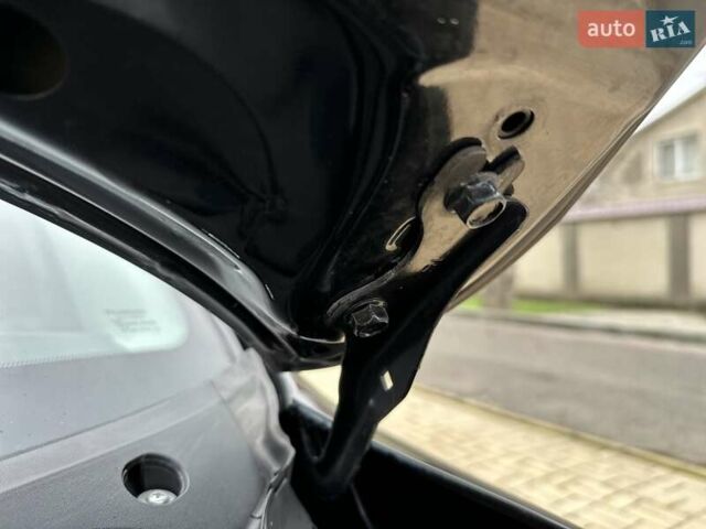 Черный Мазда 3, объемом двигателя 1.6 л и пробегом 130 тыс. км за 7700 $, фото 69 на Automoto.ua