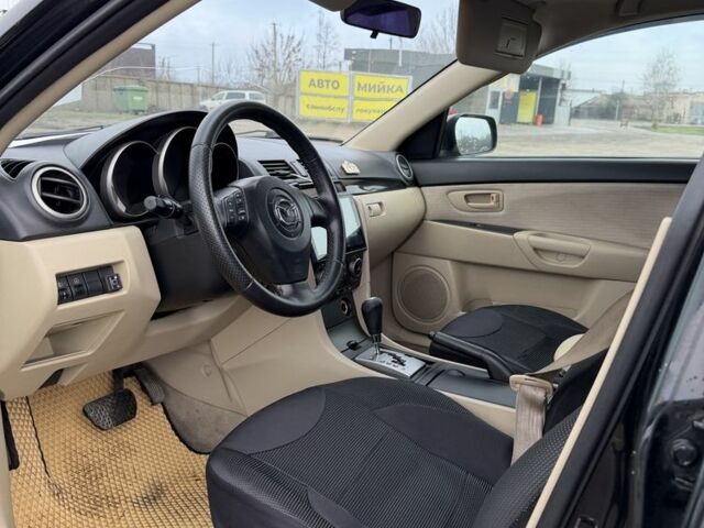 Черный Мазда 3, объемом двигателя 1.6 л и пробегом 225 тыс. км за 4250 $, фото 4 на Automoto.ua