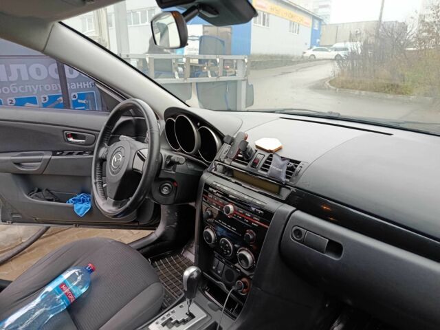 Чорний Мазда 3, об'ємом двигуна 1.6 л та пробігом 250 тис. км за 5200 $, фото 1 на Automoto.ua