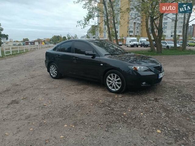 Черный Мазда 3, объемом двигателя 2 л и пробегом 221 тыс. км за 5700 $, фото 9 на Automoto.ua