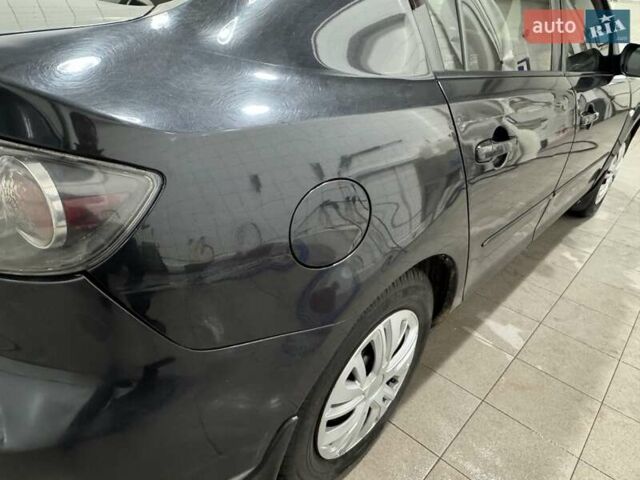 Черный Мазда 3, объемом двигателя 1.6 л и пробегом 222 тыс. км за 5450 $, фото 6 на Automoto.ua