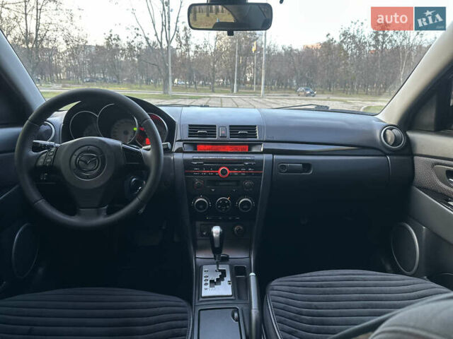Чорний Мазда 3, об'ємом двигуна 1.6 л та пробігом 198 тис. км за 5499 $, фото 42 на Automoto.ua
