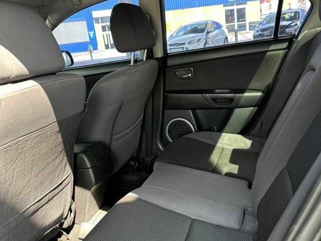 Чорний Мазда 3, об'ємом двигуна 0 л та пробігом 235 тис. км за 5300 $, фото 7 на Automoto.ua