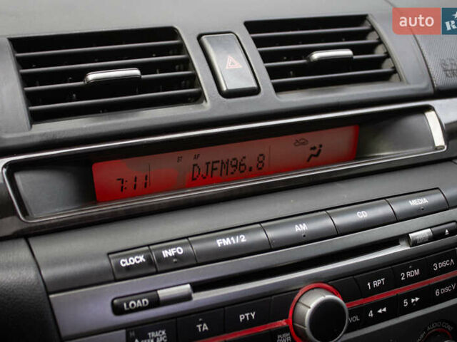 Черный Мазда 3, объемом двигателя 1.6 л и пробегом 185 тыс. км за 6350 $, фото 18 на Automoto.ua