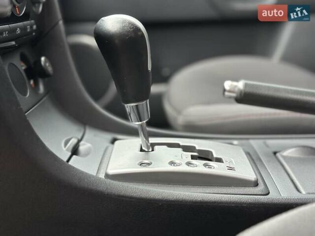 Черный Мазда 3, объемом двигателя 1.6 л и пробегом 130 тыс. км за 7700 $, фото 45 на Automoto.ua