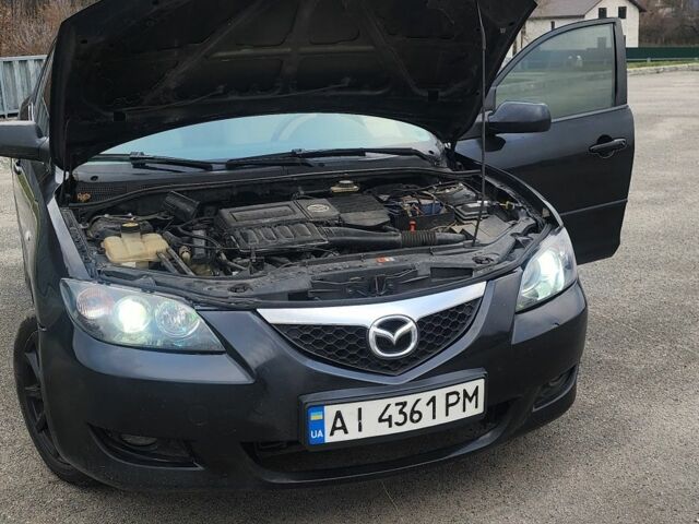 Черный Мазда 3, объемом двигателя 1.6 л и пробегом 300 тыс. км за 3700 $, фото 23 на Automoto.ua