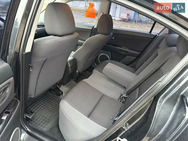 Чорний Мазда 3, об'ємом двигуна 1.6 л та пробігом 183 тис. км за 6150 $, фото 37 на Automoto.ua