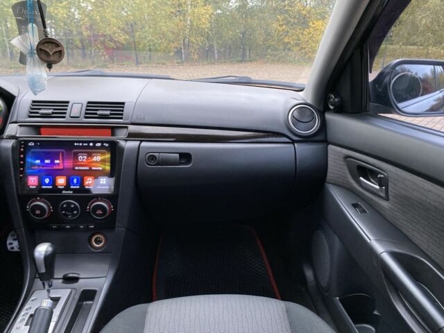 Черный Мазда 3, объемом двигателя 1.6 л и пробегом 228 тыс. км за 6300 $, фото 16 на Automoto.ua