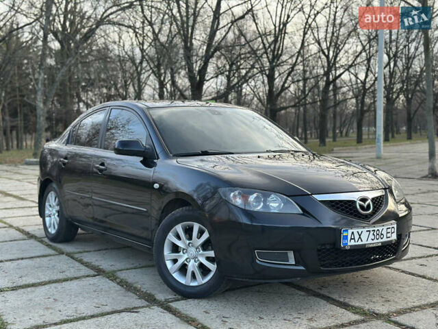 Чорний Мазда 3, об'ємом двигуна 1.6 л та пробігом 198 тис. км за 5499 $, фото 1 на Automoto.ua