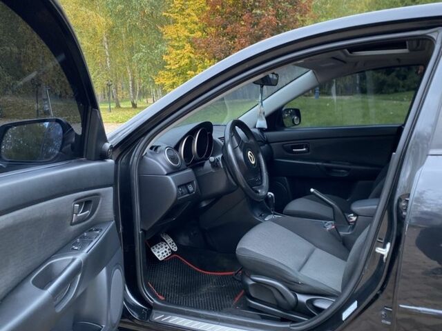 Черный Мазда 3, объемом двигателя 1.6 л и пробегом 228 тыс. км за 6300 $, фото 8 на Automoto.ua