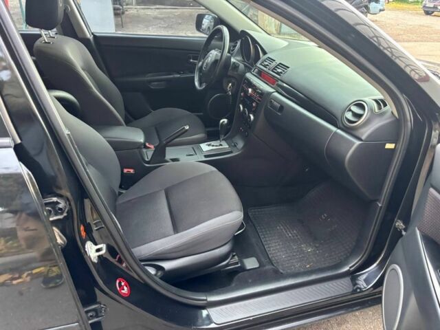 Черный Мазда 3, объемом двигателя 1.6 л и пробегом 185 тыс. км за 7750 $, фото 6 на Automoto.ua