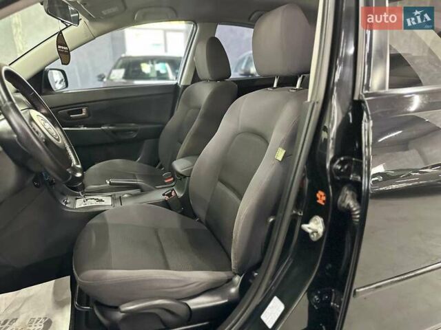 Чорний Мазда 3, об'ємом двигуна 2 л та пробігом 199 тис. км за 7299 $, фото 10 на Automoto.ua