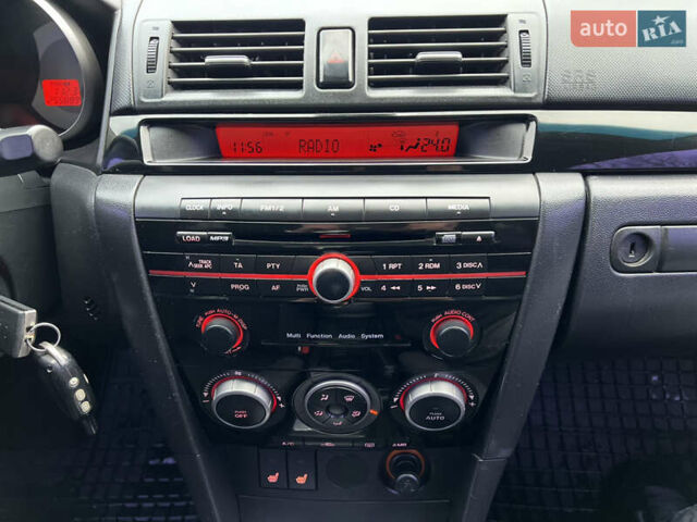 Черный Мазда 3, объемом двигателя 1.6 л и пробегом 256 тыс. км за 5450 $, фото 17 на Automoto.ua