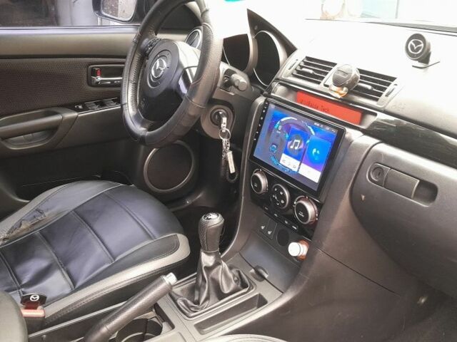 Черный Мазда 3, объемом двигателя 1.6 л и пробегом 2 тыс. км за 5400 $, фото 1 на Automoto.ua