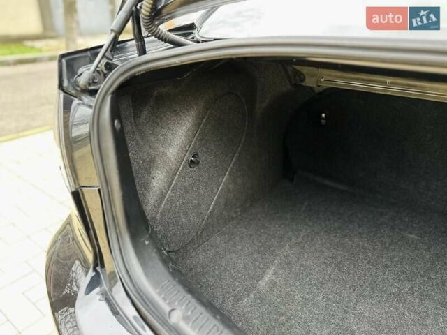 Черный Мазда 3, объемом двигателя 1.6 л и пробегом 130 тыс. км за 7700 $, фото 66 на Automoto.ua