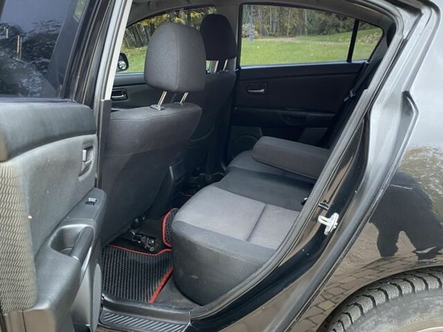 Черный Мазда 3, объемом двигателя 1.6 л и пробегом 228 тыс. км за 6300 $, фото 9 на Automoto.ua