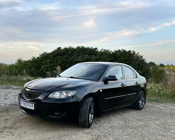 Черный Мазда 3, объемом двигателя 1.6 л и пробегом 190 тыс. км за 5500 $, фото 1 на Automoto.ua