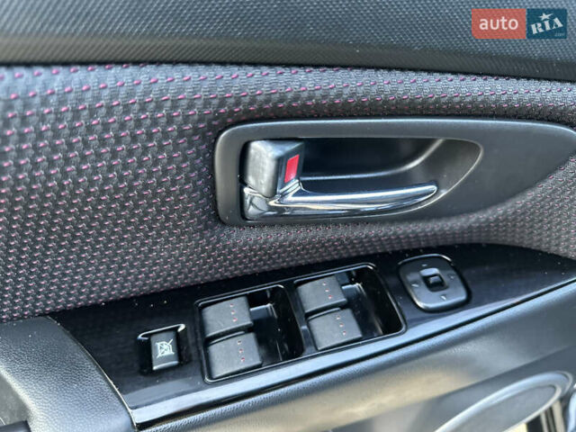 Чорний Мазда 3, об'ємом двигуна 1.6 л та пробігом 198 тис. км за 5499 $, фото 40 на Automoto.ua