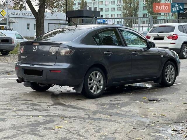 Черный Мазда 3, объемом двигателя 1.6 л и пробегом 211 тыс. км за 5450 $, фото 3 на Automoto.ua