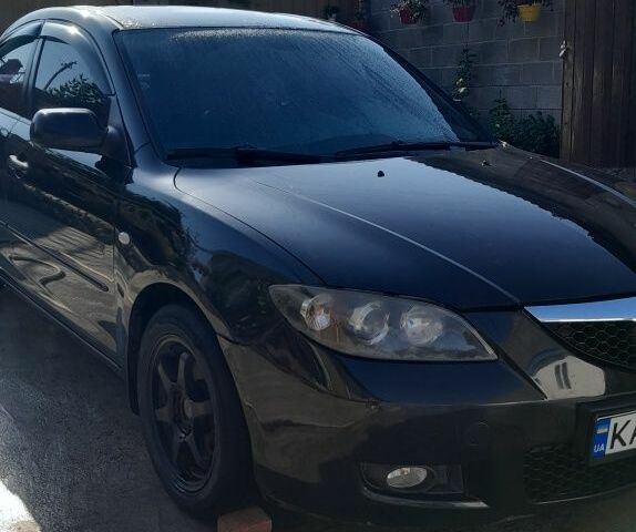 Черный Мазда 3, объемом двигателя 1.6 л и пробегом 2 тыс. км за 5400 $, фото 6 на Automoto.ua