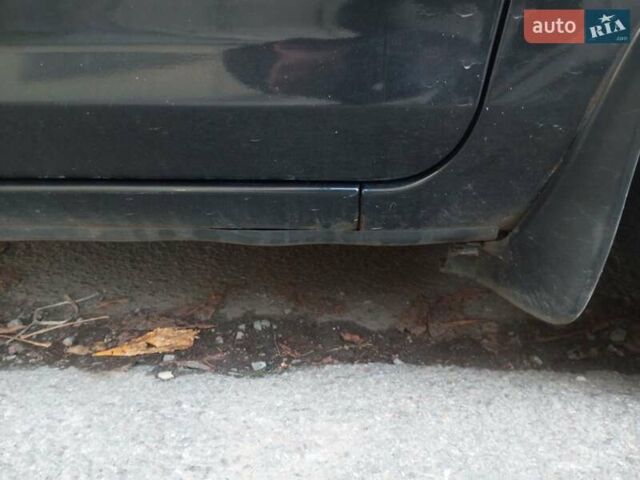 Мазда 3 2008 в Львове на Automoto.ua Черный Мазда 3, объемом двигателя 1.6 л и пробегом 193 тыс. км за 3400 $, фото 12 на Automoto.ua