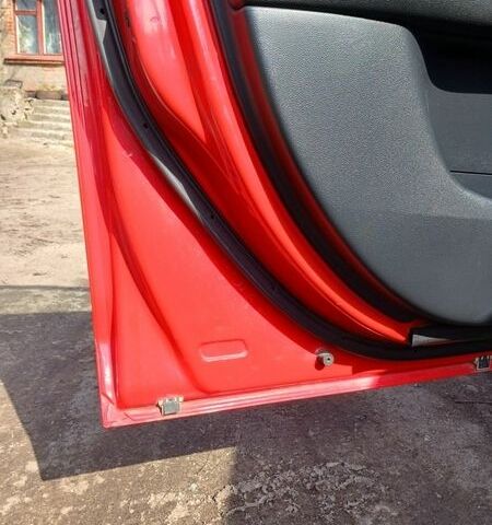 Черный Мазда 3, объемом двигателя 1.6 л и пробегом 221 тыс. км за 4500 $, фото 13 на Automoto.ua