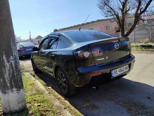 Черный Мазда 3, объемом двигателя 1.6 л и пробегом 302 тыс. км за 4700 $, фото 6 на Automoto.ua