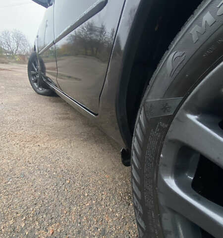 Черный Мазда 3, объемом двигателя 2 л и пробегом 182 тыс. км за 5500 $, фото 7 на Automoto.ua