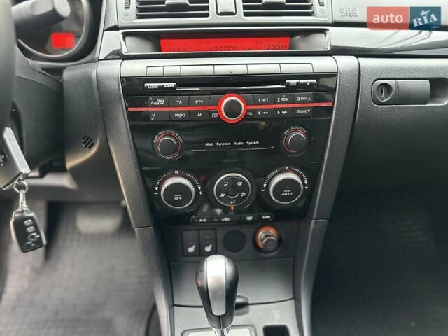 Черный Мазда 3, объемом двигателя 1.6 л и пробегом 130 тыс. км за 7700 $, фото 43 на Automoto.ua