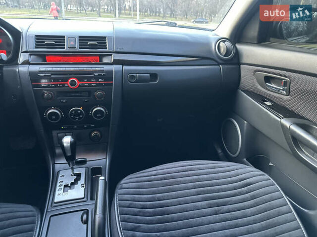 Чорний Мазда 3, об'ємом двигуна 1.6 л та пробігом 198 тис. км за 5499 $, фото 43 на Automoto.ua