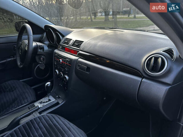 Чорний Мазда 3, об'ємом двигуна 1.6 л та пробігом 198 тис. км за 5499 $, фото 33 на Automoto.ua